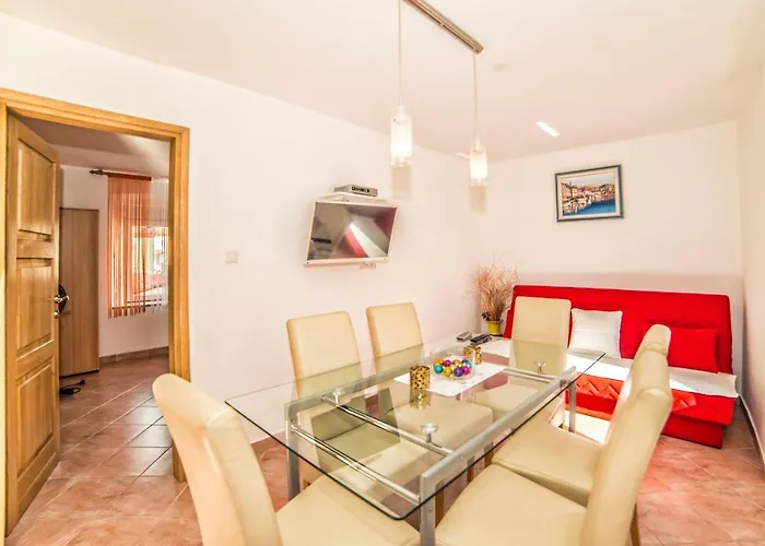 Gostinjska kuća Salcinovic 3*